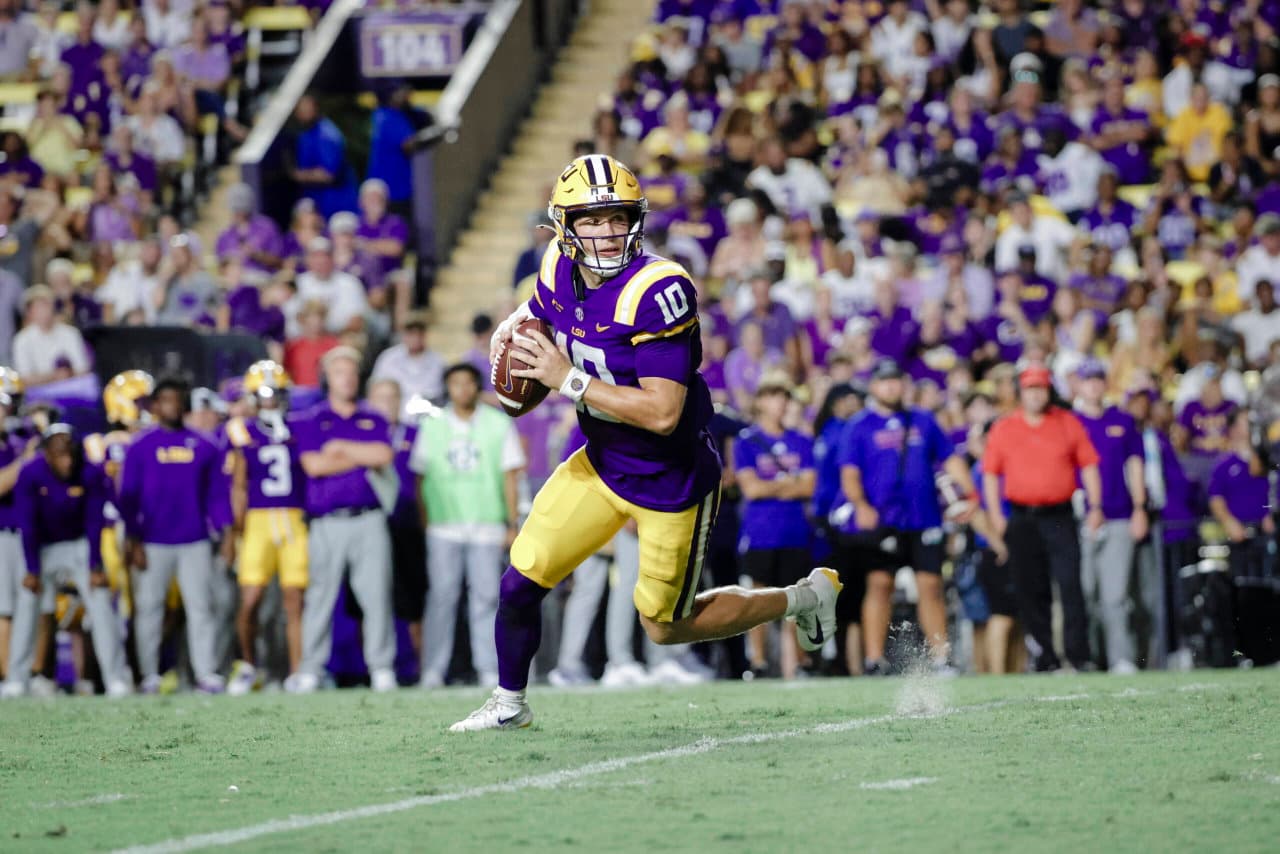 "Sam Leavitt Experience Is Going to Cost LSU": Ex-NFLer & CFB Champ Sounds Alarm Despite Lane Kiffin's Team's Blowout Win Over McNeese
