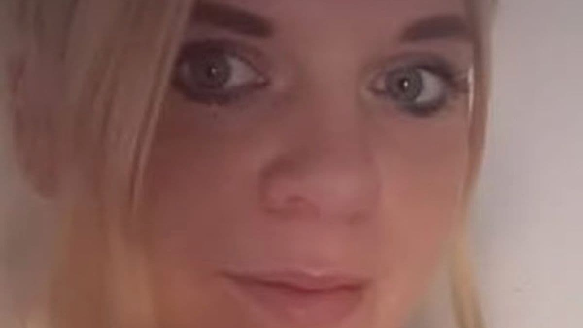 loved' mum found dead in burning van in Prestatyn was pregnant
